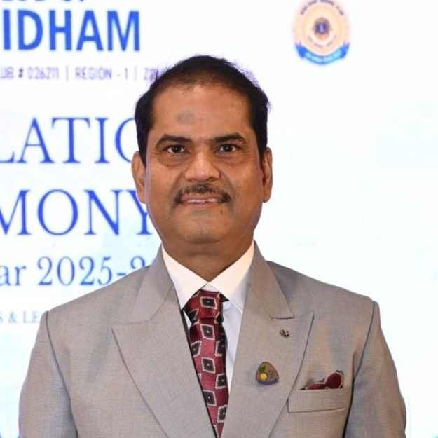 Shri Surojit Chakraborty